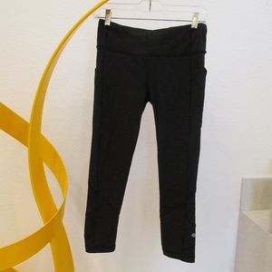 Lululemon leggings size 6